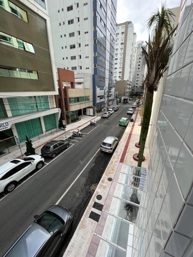 Апартаменты Residencial Dubai Centro Балнеариу-Камбориу Экстерьер фото